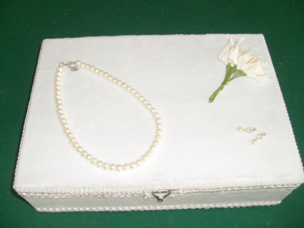 Caixa feminina para toillete